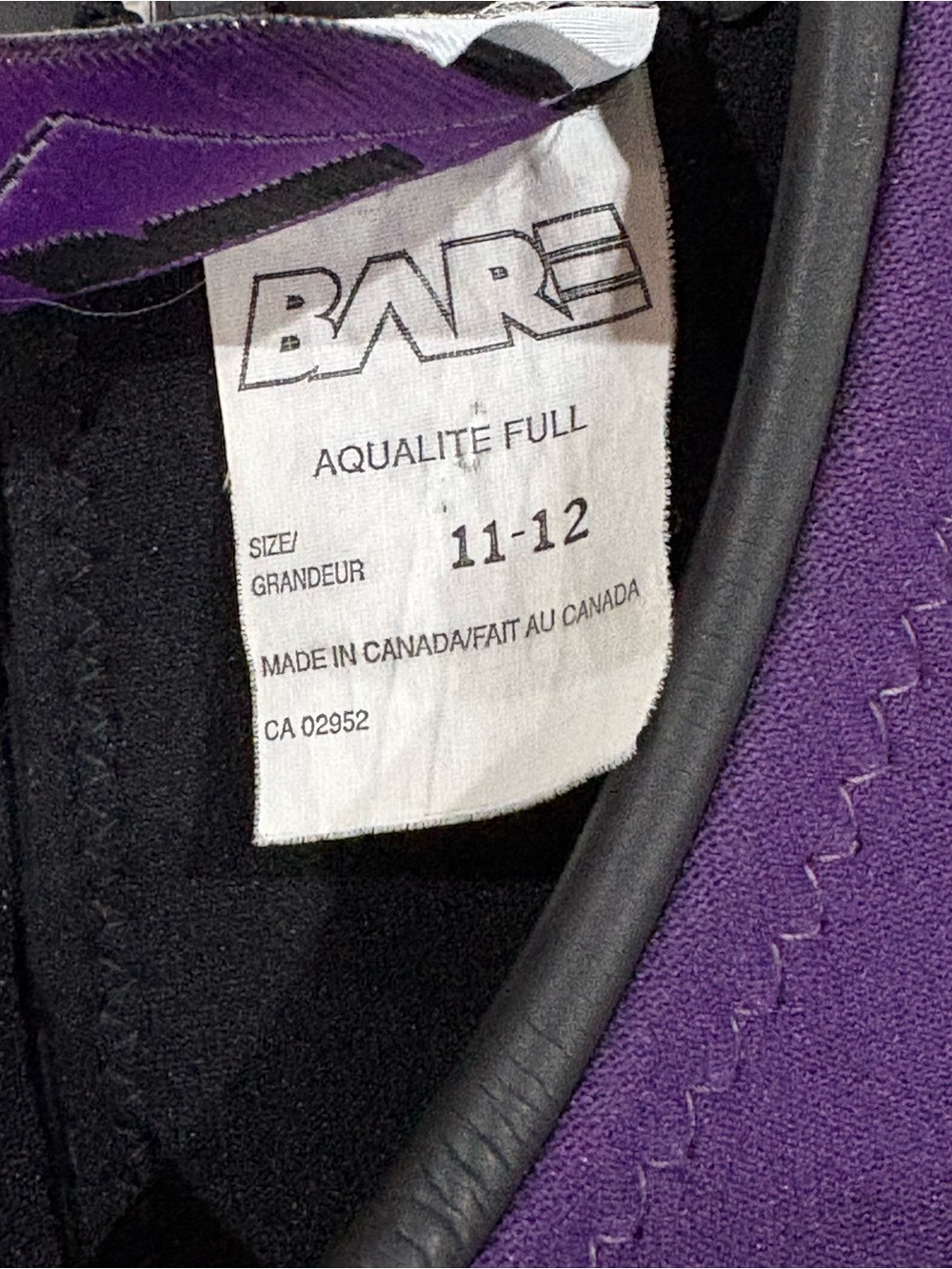 Vintage BARE Women’s 11-12 Purple & Black Aqualite Full Wetsuit - Picture 3 of 13